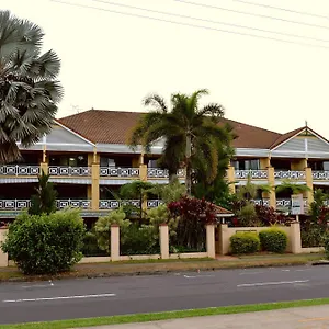 https://waterfront-terraces.cairnshotels4all.com