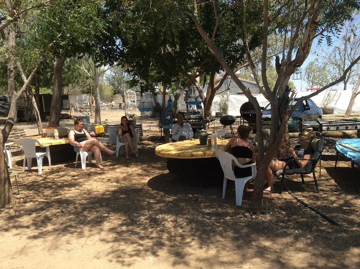 Corella Creek Country Farm Stay Nelia 3*,
